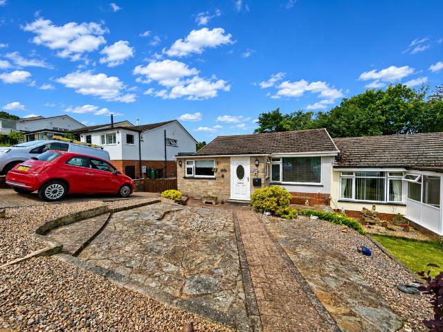 Bungalow for sale in Watergate, Devon