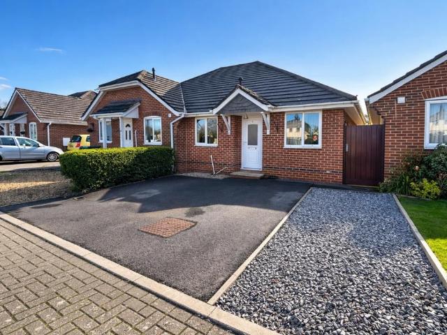 Bungalow for sale in Highcliffe