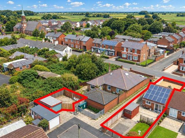 Bungalow for sale in North Meols, Roby Mill