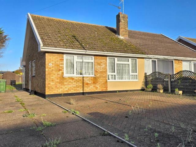 Bungalow for sale in Stokesby, Norfolk