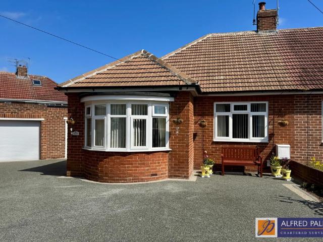 Bungalow for sale in Seaburn, Sunderland