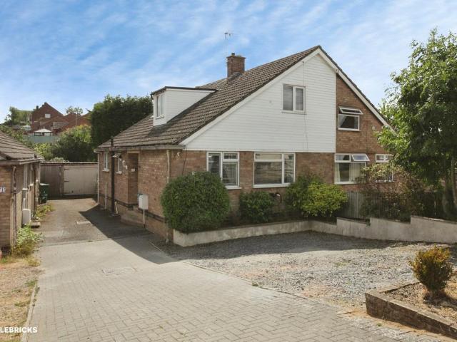 Bungalow for sale in New Bilton, Warwickshire