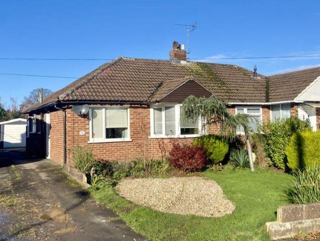 Bungalow for sale in Fareham, Heathfield