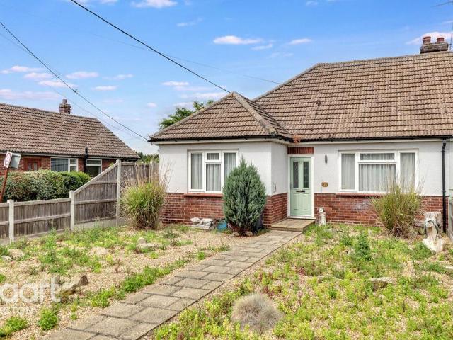 Bungalow for sale in Weeley, Dale Hill
