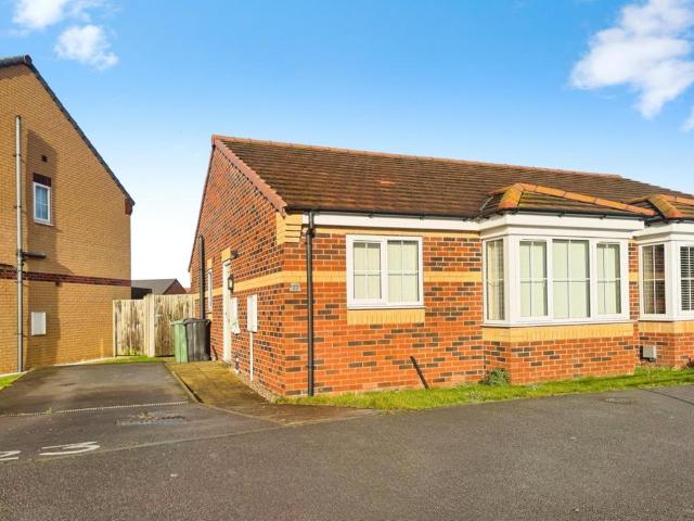 Bungalow for sale in Harworth Bircotes, Costhorpe