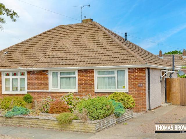 Bungalow for sale in London Borough of Bromley, Greater London