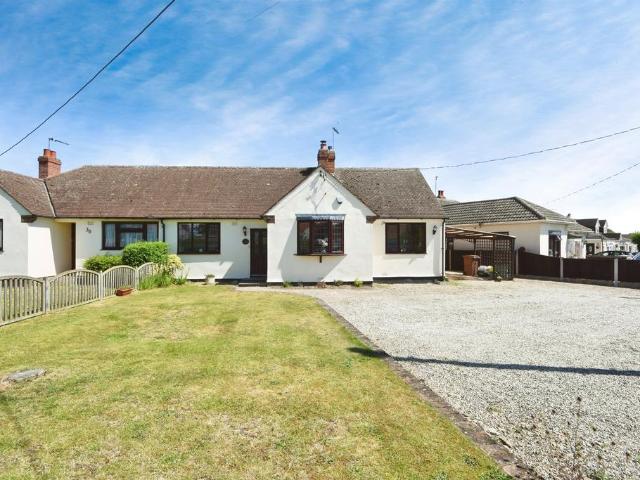 Bungalow for sale in Broomfield, Chelmsford