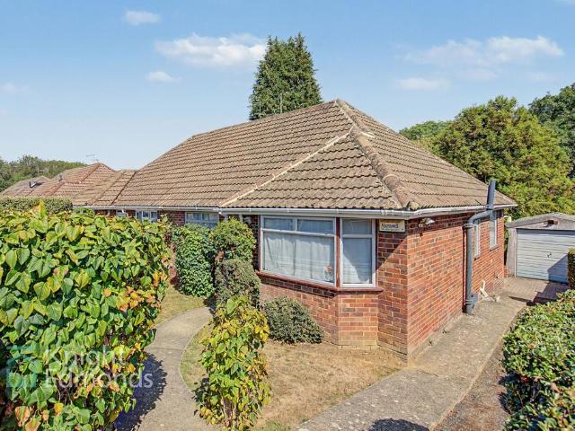 Bungalow for sale in Imperial Park, Midway