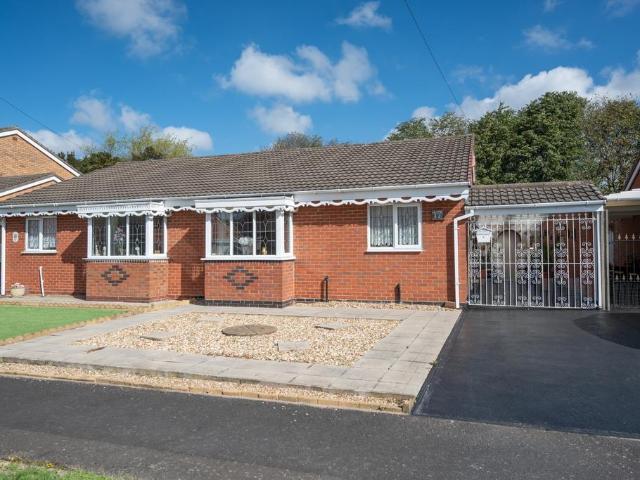 Bungalow for sale in Little Burton, Tipton