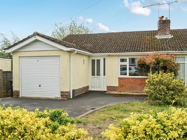 Bungalow for sale in Canford Bottom, Colehill