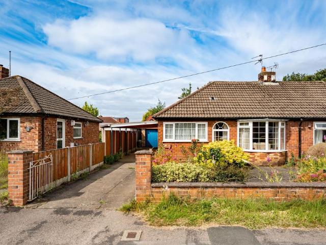 Bungalow for sale in York