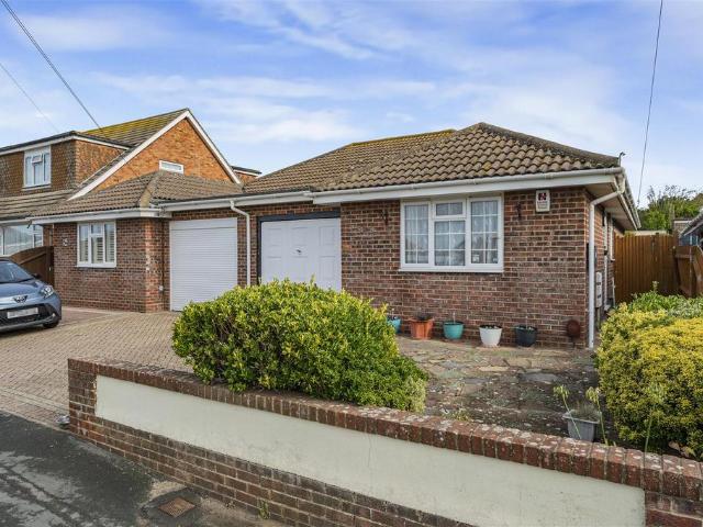 Bungalow for sale in Peacehaven, Iford