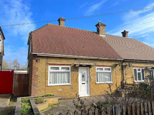 Bungalow for sale in Preston, Swale