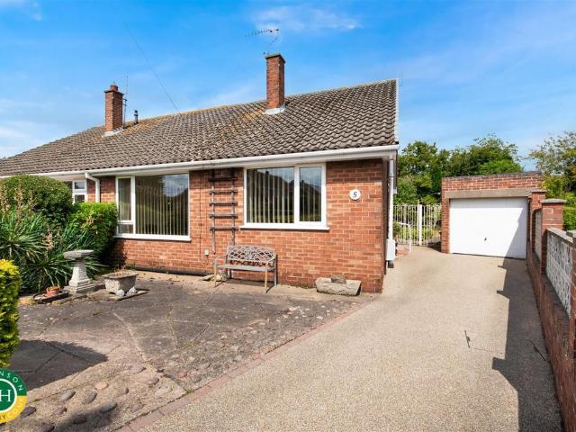 Bungalow for sale in Tickhill, South Yorkshire