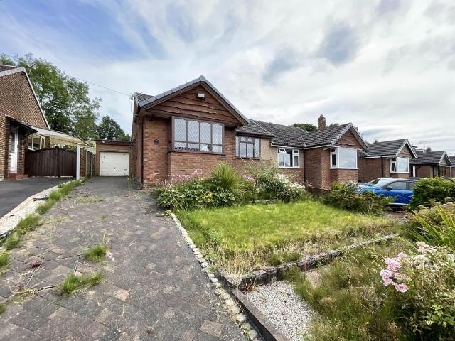 Bungalow for sale in Woodley, Greater Manchester