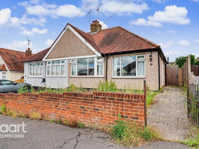 Bungalow for sale in Moulsham, Chelmsford