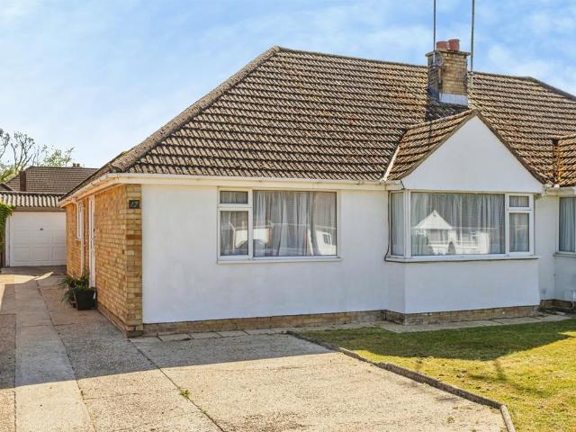 Bungalow for sale in Perryfields, West Sussex