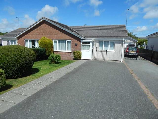Bungalow for sale in Llanfair-Mathafarn-Eithaf, Tynygongl