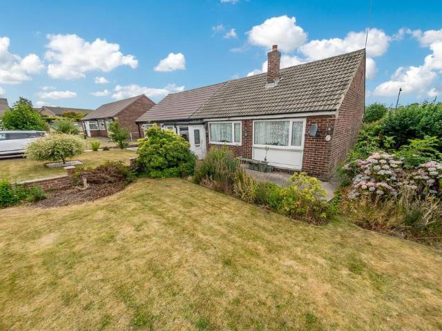 Bungalow for sale in Skelmanthorpe, West Yorkshire