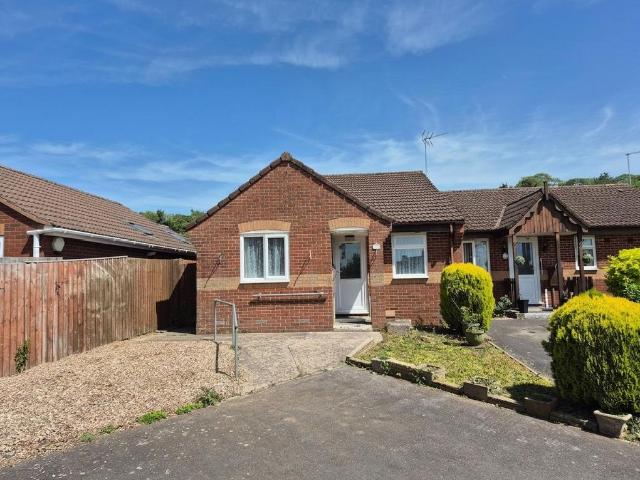 Bungalow for sale in Yate, South Gloucestershire