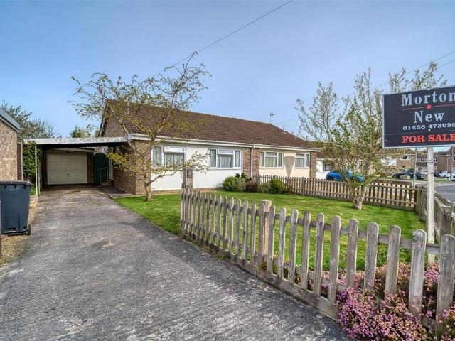 Bungalow for sale in Stalbridge