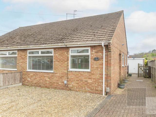 Bungalow for sale in Crostwick, Norfolk