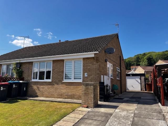 Bungalow for sale in Kirkbymoorside, Kirkby Mills