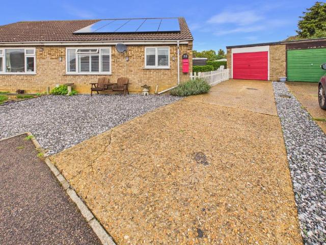 Bungalow for sale in Barway, Cambridgeshire