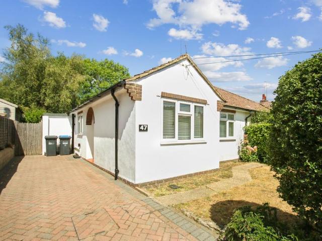 Bungalow for sale in Perryfields, West Sussex