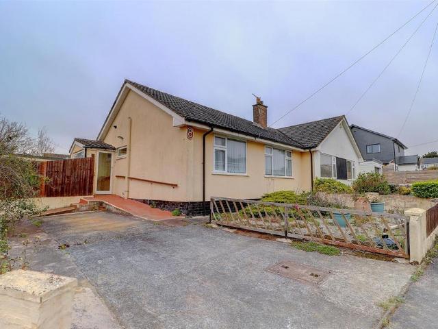 Bungalow for sale in Appledore, Torridge