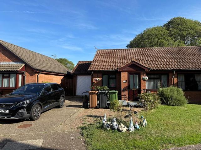 Bungalow for sale in Comers, Norfolk