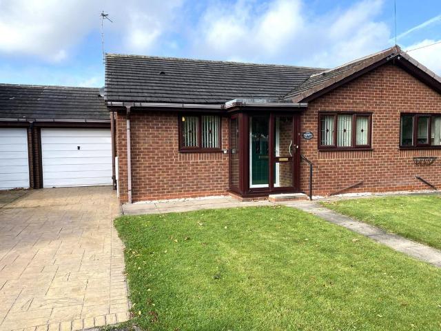 Bungalow for sale in Cowlishaw, Oldham