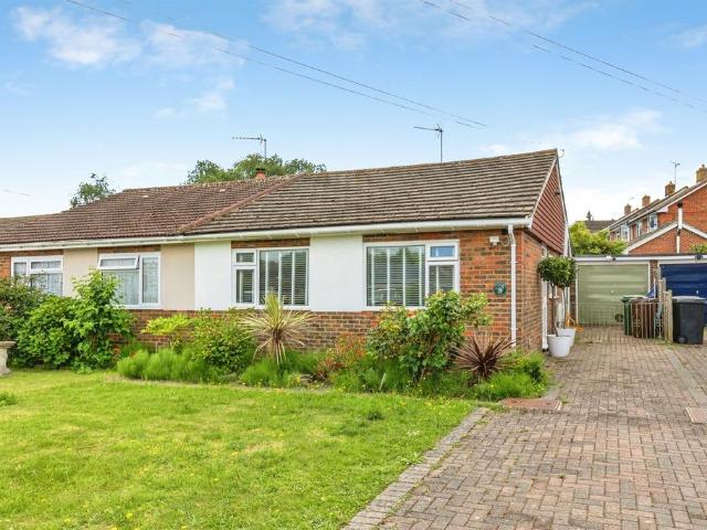 Bungalow for sale in Westfield, Heathlands