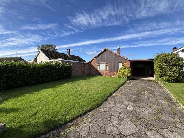 Bungalow for sale in Handforth, Cheshire East