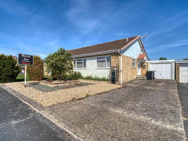 Bungalow for sale in Stalbridge