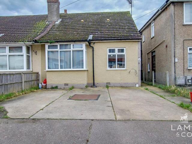 Bungalow for sale in Dale Hill, Essex