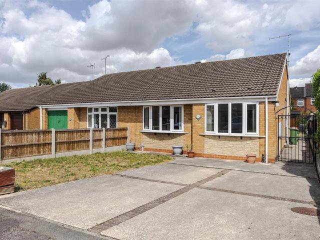 Bungalow for sale in Westcliff, Dragonby