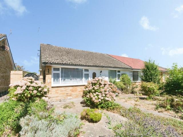 Bungalow for sale in Polegate, Cross In Hand