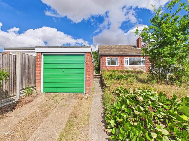 Bungalow for sale in Reepham, Crostwick