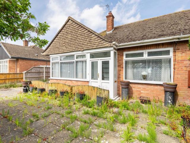 Bungalow for sale in Stokesby, Norfolk