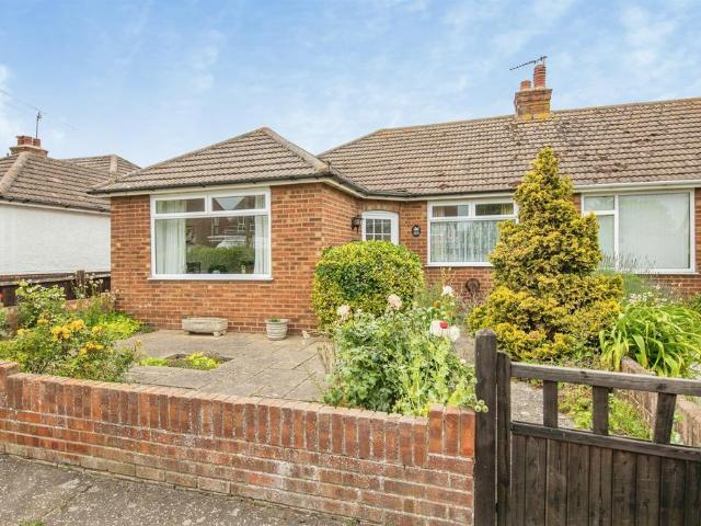 Bungalow for sale in Upper Dovercourt, Dale Hill