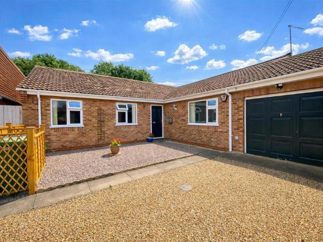 Bungalow for sale in Cardea, Peterborough