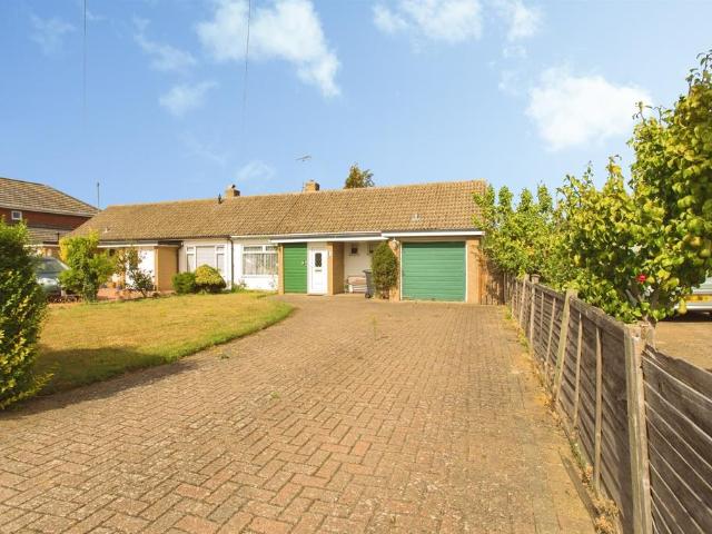 Bungalow for sale in Arrington, Cambridgeshire