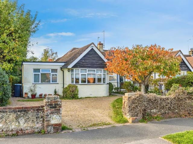 Bungalow for sale in Perryfields, West Sussex