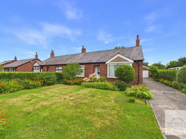 Bungalow for sale in Cabus, Lancashire