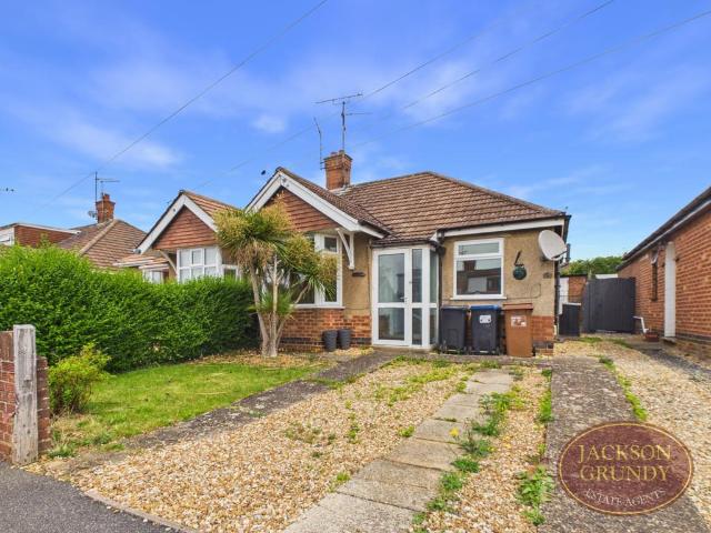 Bungalow for sale in Spring Park, Kingsthorpe