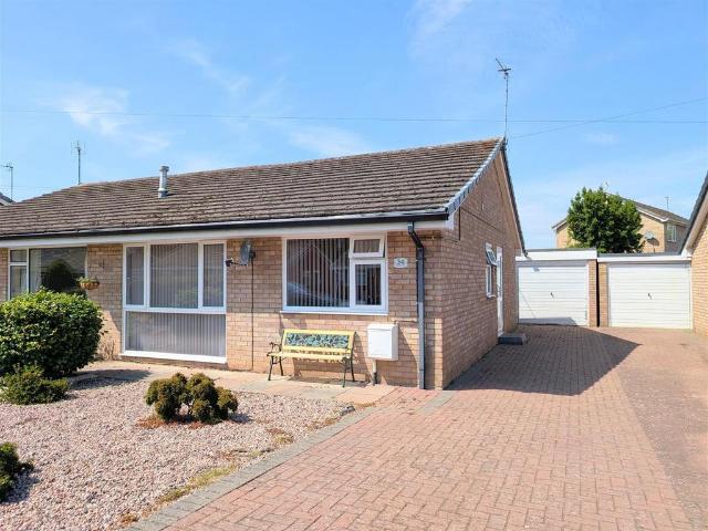 Bungalow for sale in Spring Gardens, Frankwell