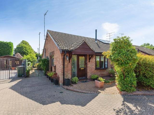 Bungalow for sale in Walsgrave On Sowe, West Midlands