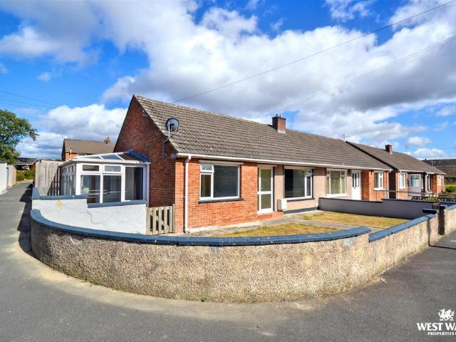 Bungalow for sale in Cardigan, Wales