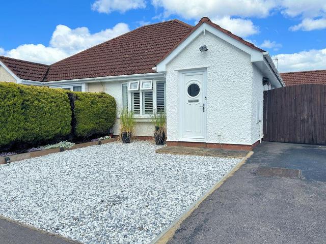 Bungalow for sale in Fareham, Hampshire